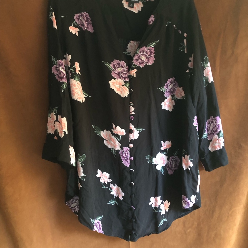 torrid Black Floral Button-Front Blouse with Pink & Purple Blooms